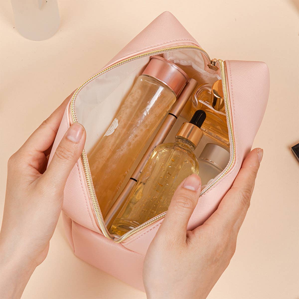 Minimalist Cosmetic Travel Bag