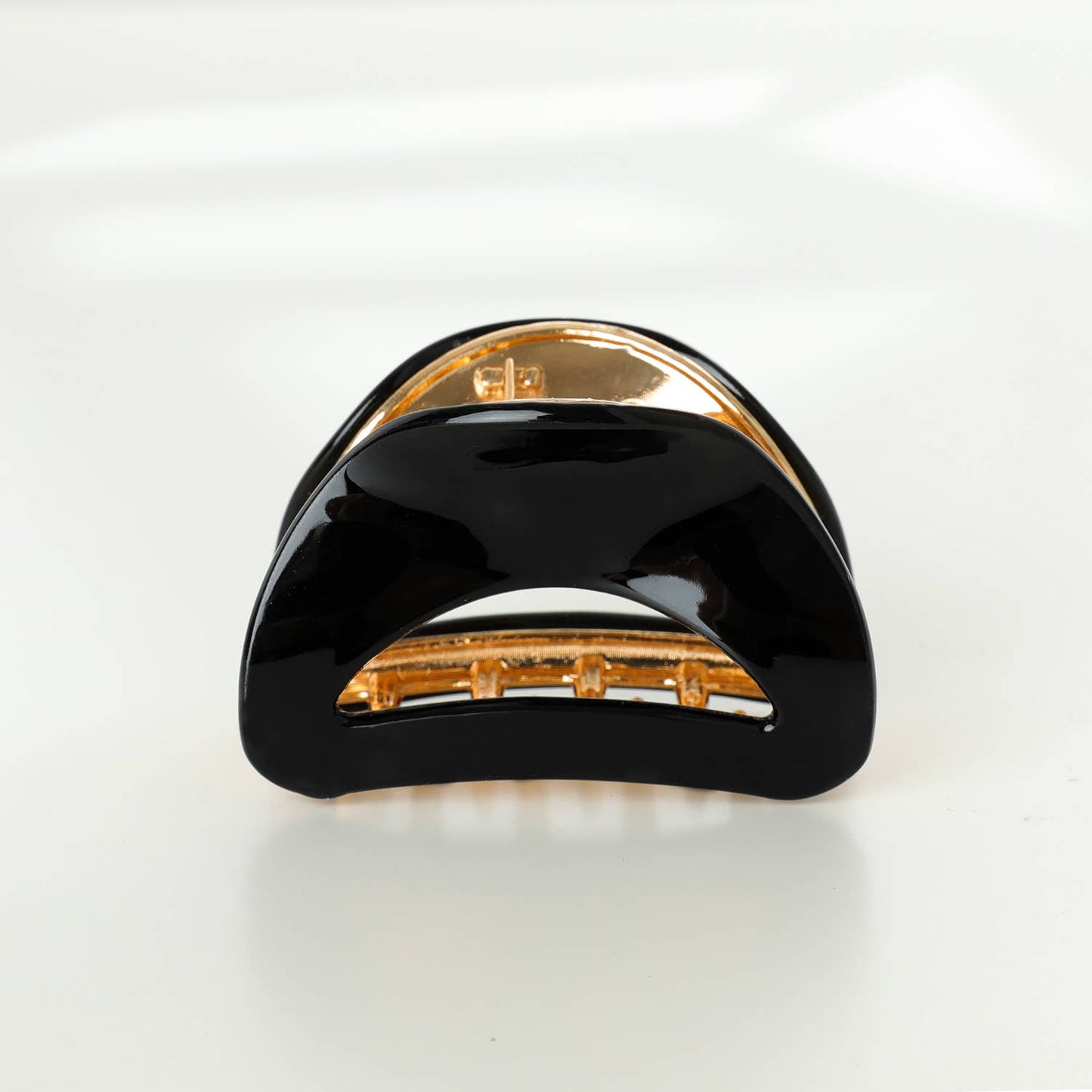 Curved Metal Claw Clip | Medium Size