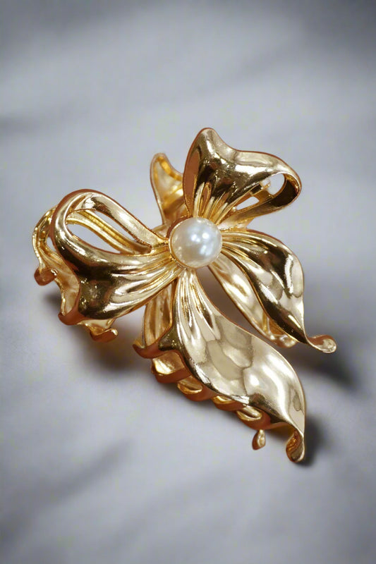 Pearl & Gold Bow Hair Claw Clip